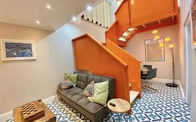 Plymouth Hoe - Stunning 2 Bedroom Lower Ground Floor Apartment
