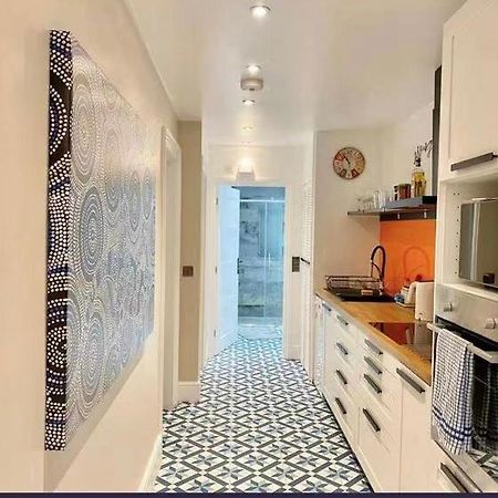 Plymouth Hoe - Stunning 2 Bedroom Lower Ground Floor Apartment Exterior photo