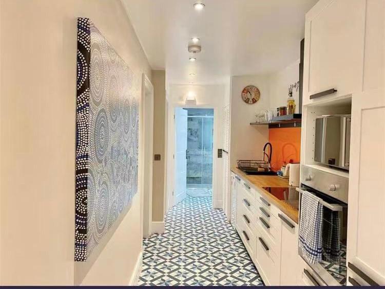 Plymouth Hoe - Stunning 2 Bedroom Lower Ground Floor Apartment Exterior photo